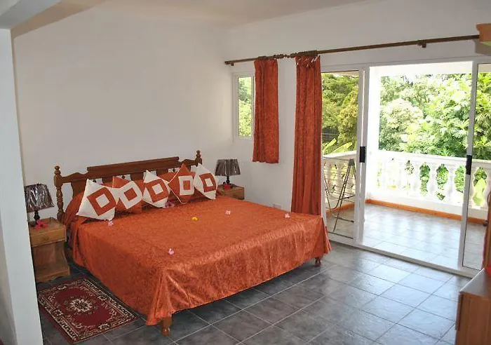 Affittacamere Rowsvilla Beau Vallon (Mahe)