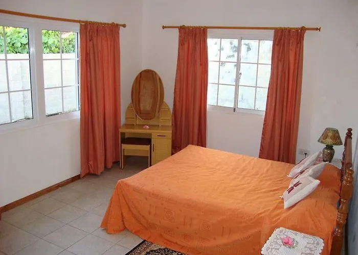 Affittacamere Rowsvilla Beau Vallon (Mahe)